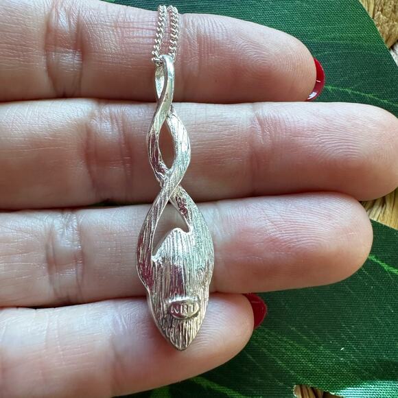 BOGO FREE VTG AVON PURPLE CRYSTAL NECKLACE SIGNED NRT - Picture 7 of 9